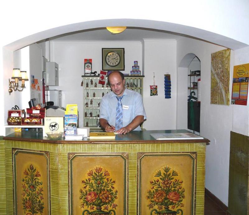Hotel Schwarzes Roessl Salzburg Luaran gambar